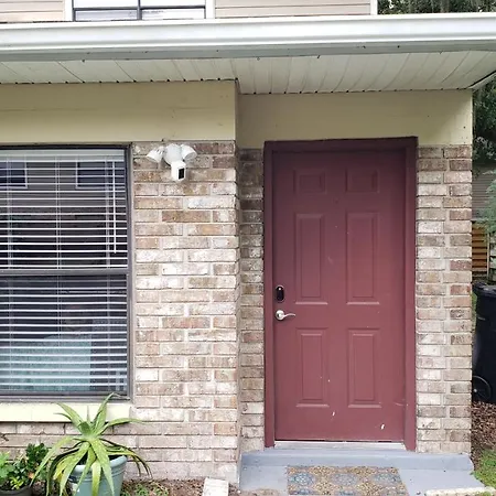 Discover Luxury Condo Steps Away From Celebration Pointe And I-75! Gainesville Exterior photo